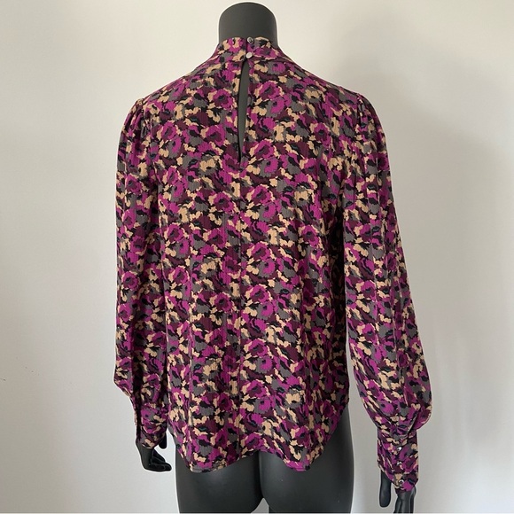 RW&CO / FLORAL CUTOUT TWIST NECK BLOUSE - Picture 12 of 13